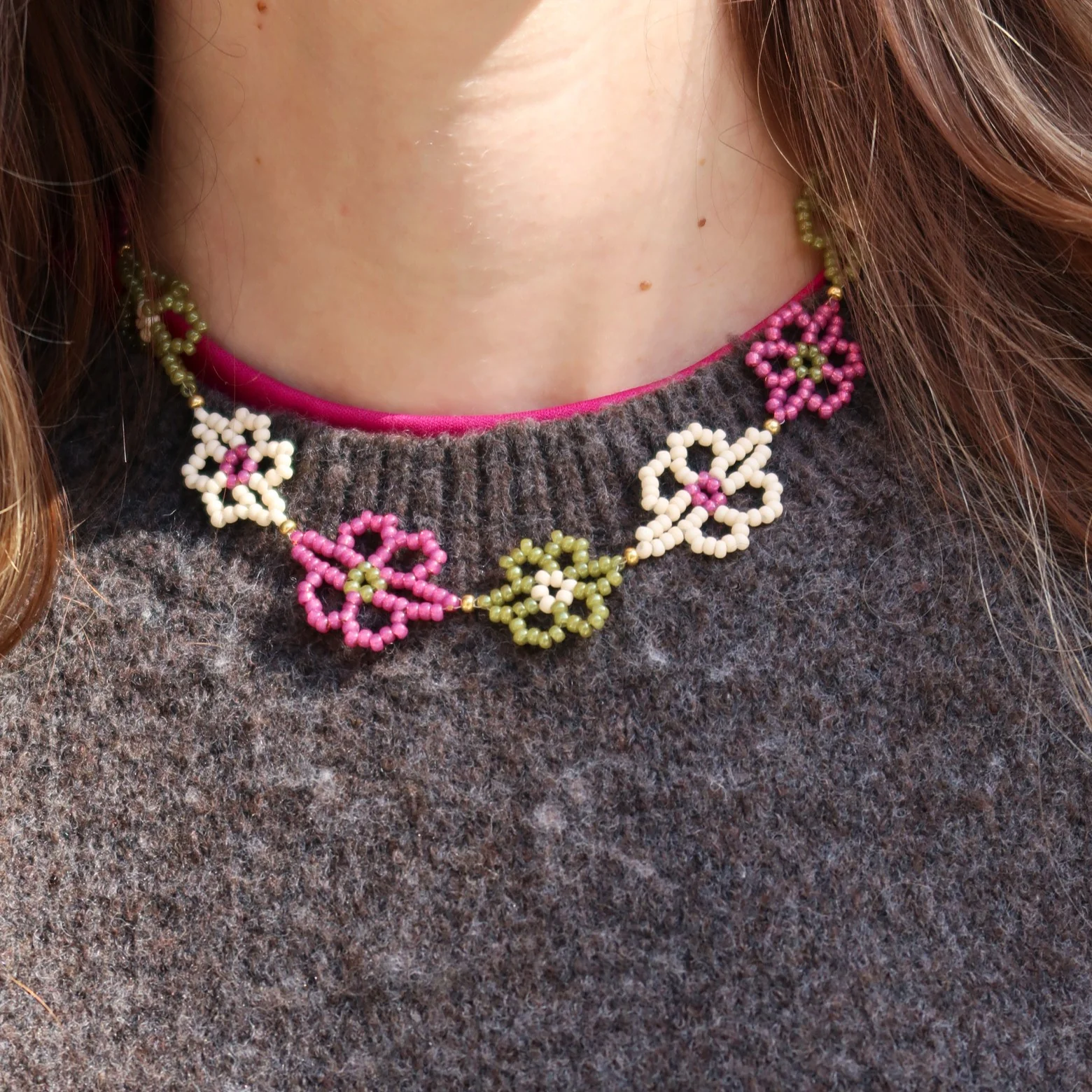 Kralenketting met bloemen - goud - Image 2