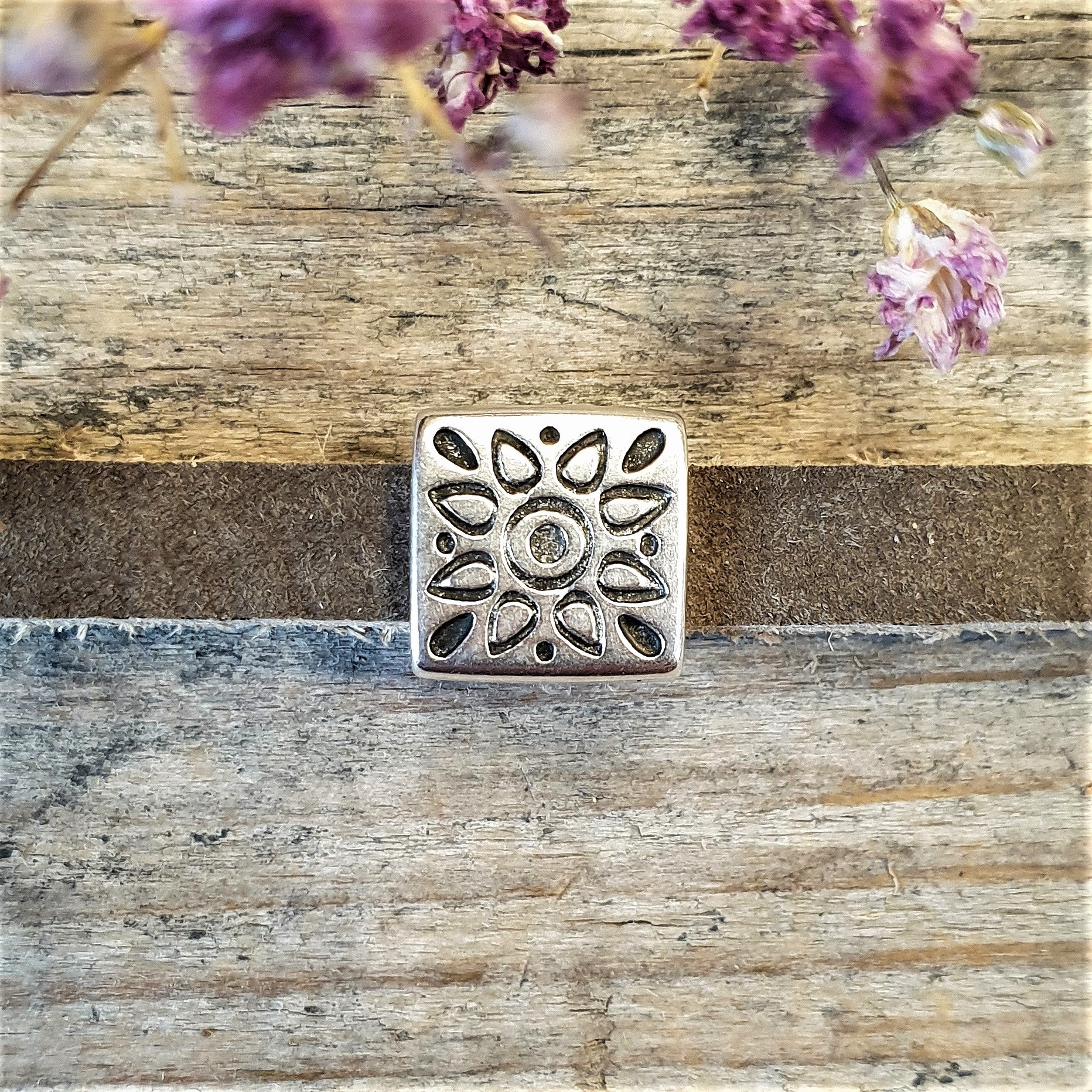 Miniatuur 1