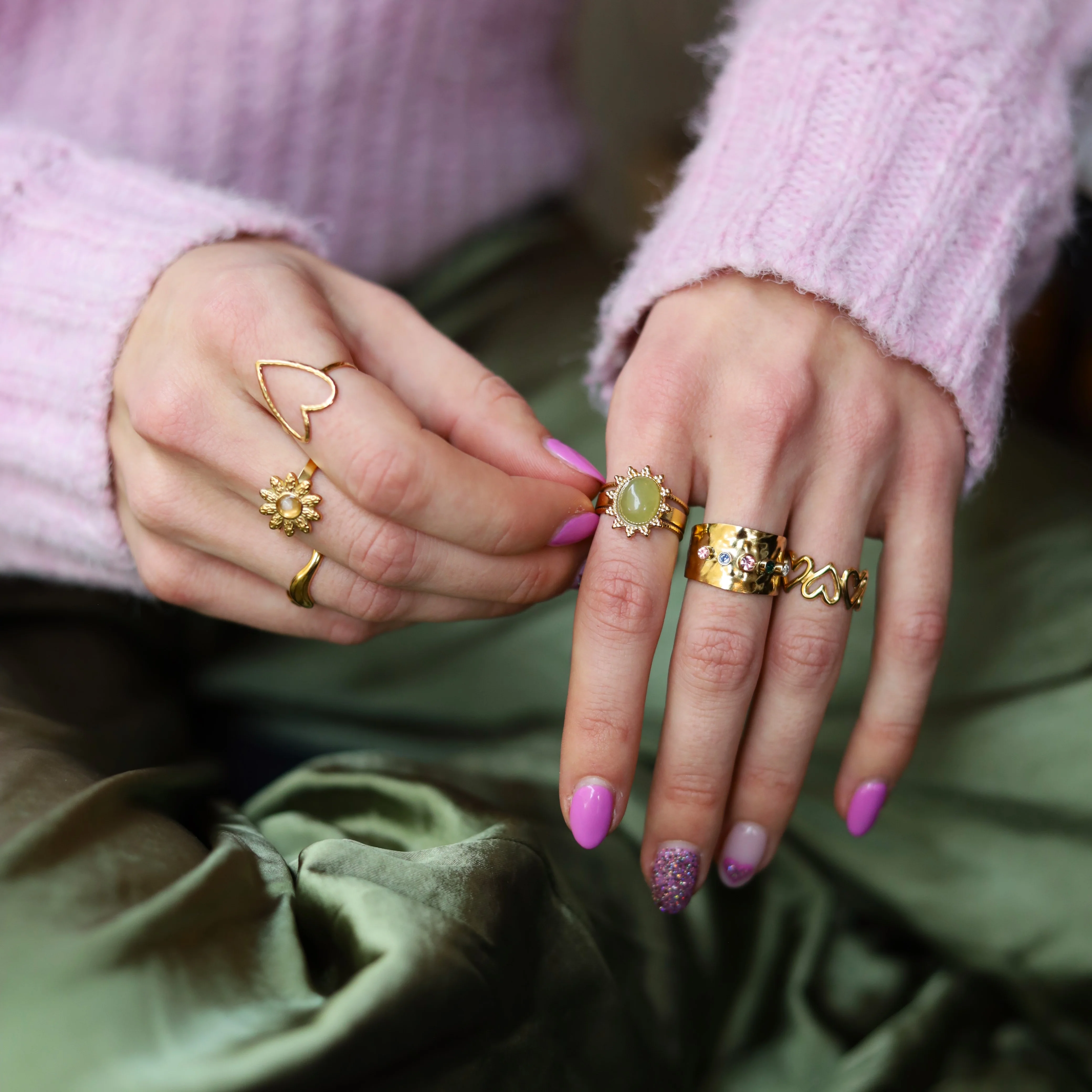 Stainless steel ring goud - rozenkwarts bloemetje - Image 3
